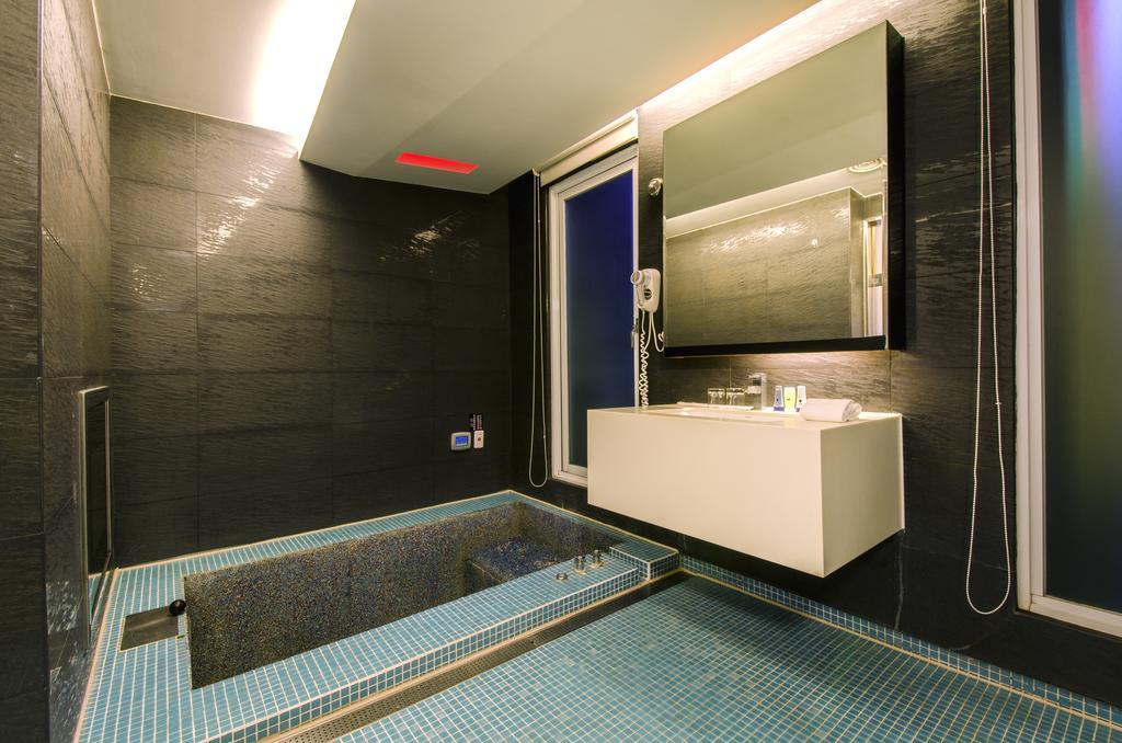 Ya Nold Fashion House Otel Jiaoxi Dış mekan fotoğraf